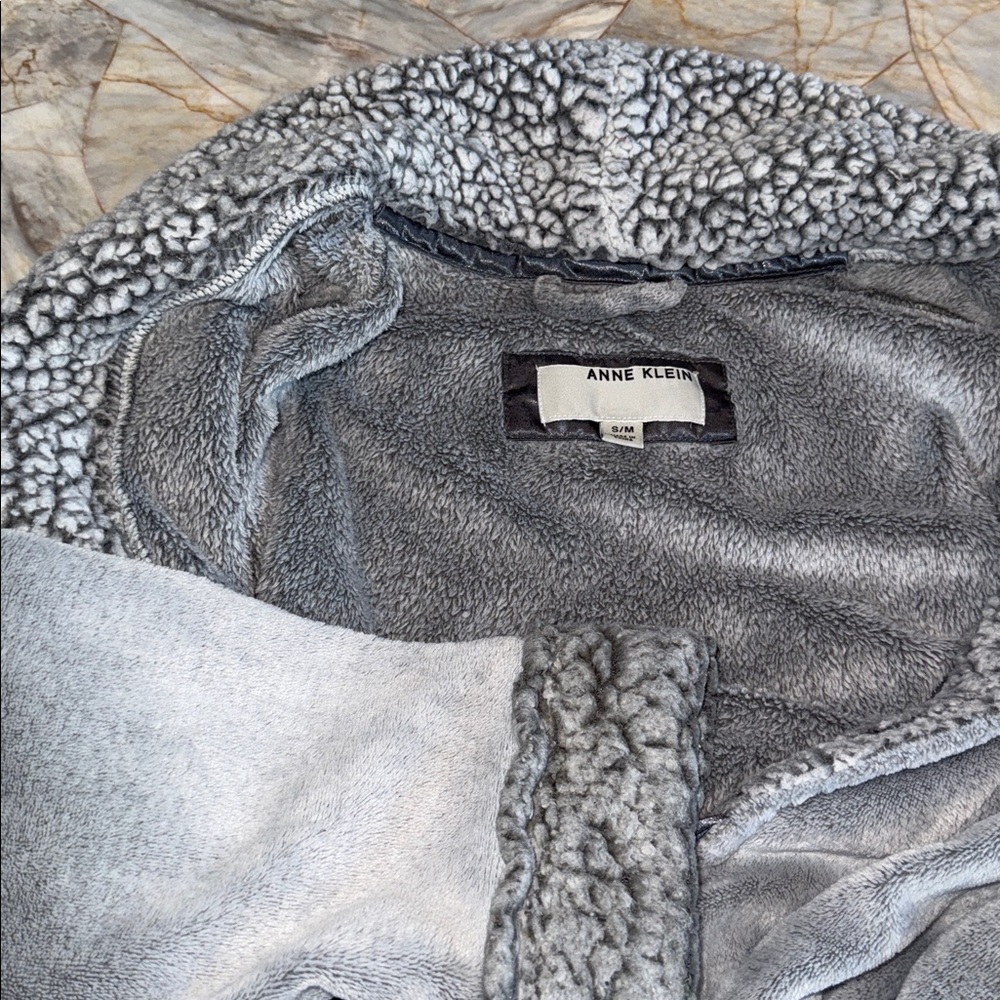 Anne Klein Soft Gray Robe Shower - Picture 11 of 16